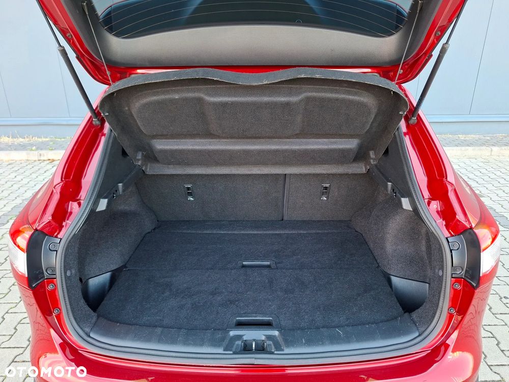 Nissan Qashqai 1.6 DIG-T N-Connecta - 27