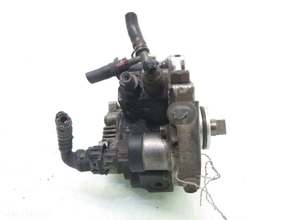 POMPA WTRYSKOWA TOYOTA COROLLA (_E12_) 1.4 D-4D 0445010105 2210033040 - 8