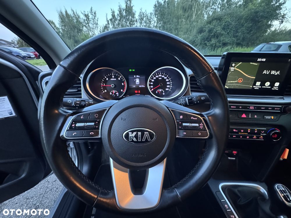 Kia Ceed 1.6 CRDi SCR L - 18