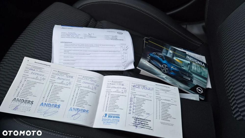 Opel Insignia 2.0 CDTI Elegance S&S - 37
