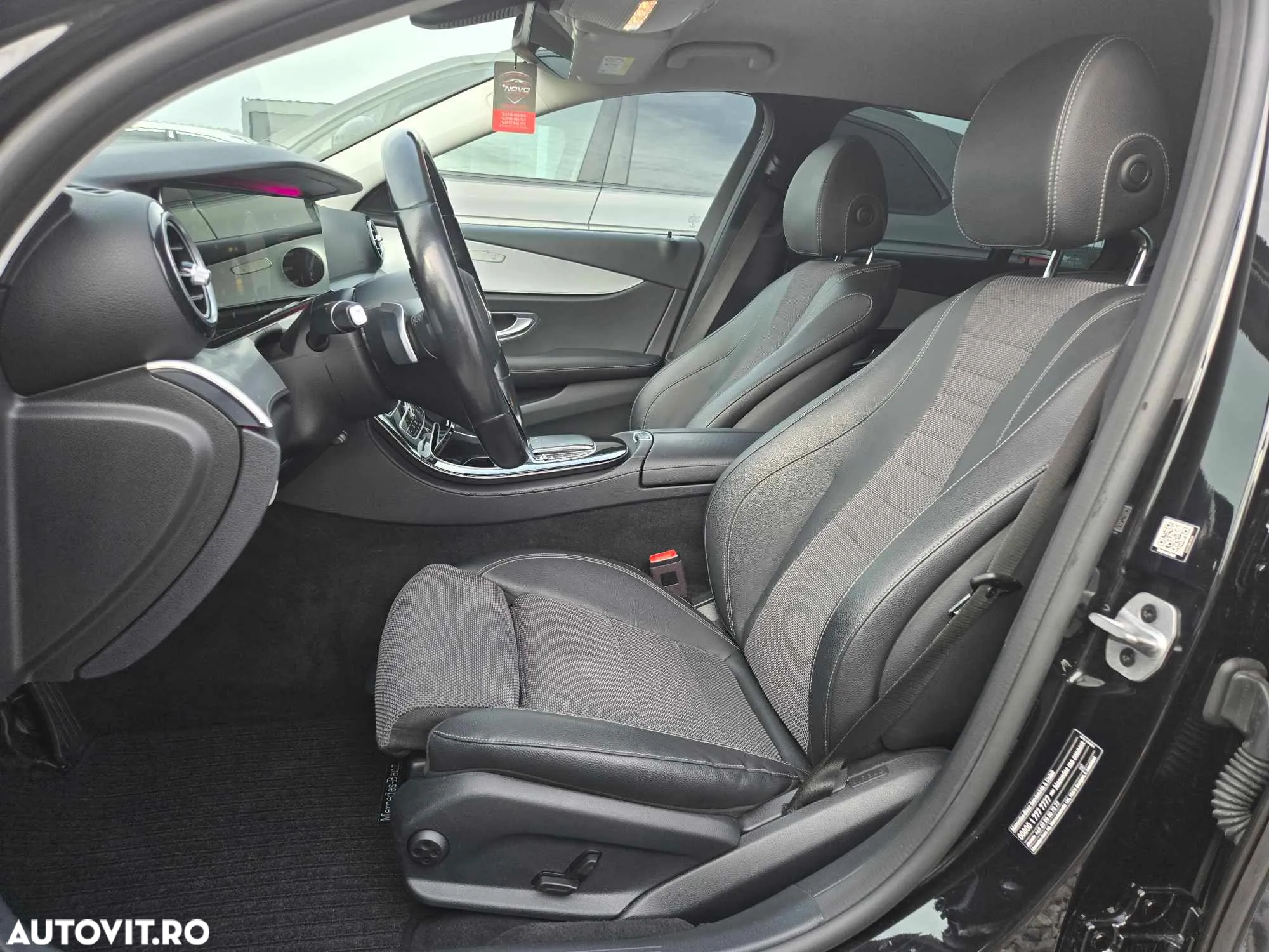 Mercedes-Benz E 220 d T 9G-TRONIC Avantgarde - 22