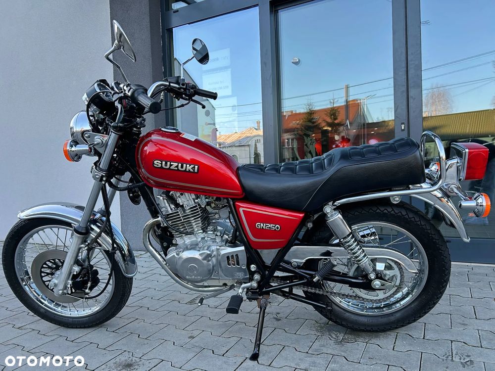 Suzuki GN - 24