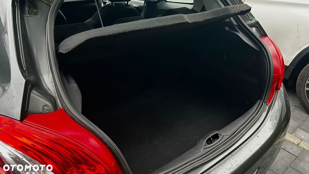 Peugeot 208 PureTech 82 Active - 8