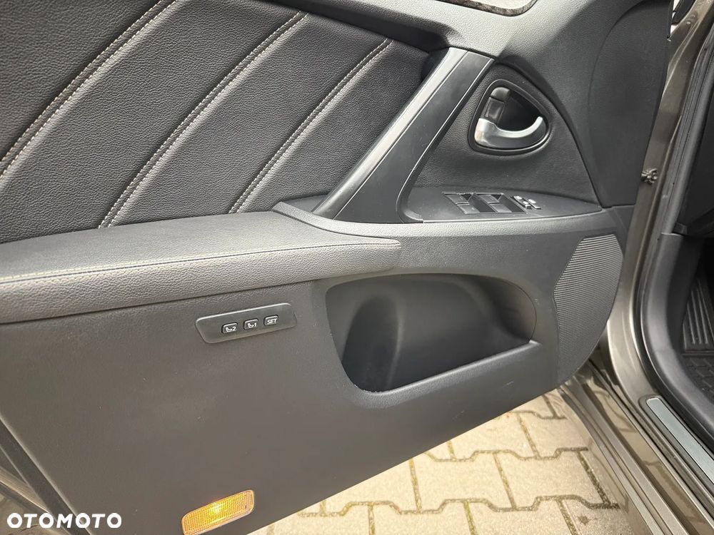 Toyota Avensis 2.0 D-4D Active Business - 10