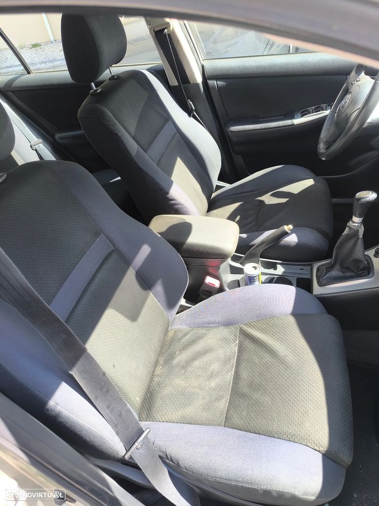 Toyota Corolla SW 1.4 D-4D - 8