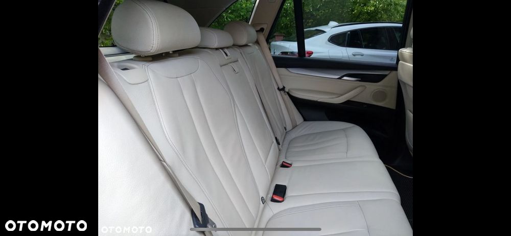 BMW X5 xDrive25d - 12