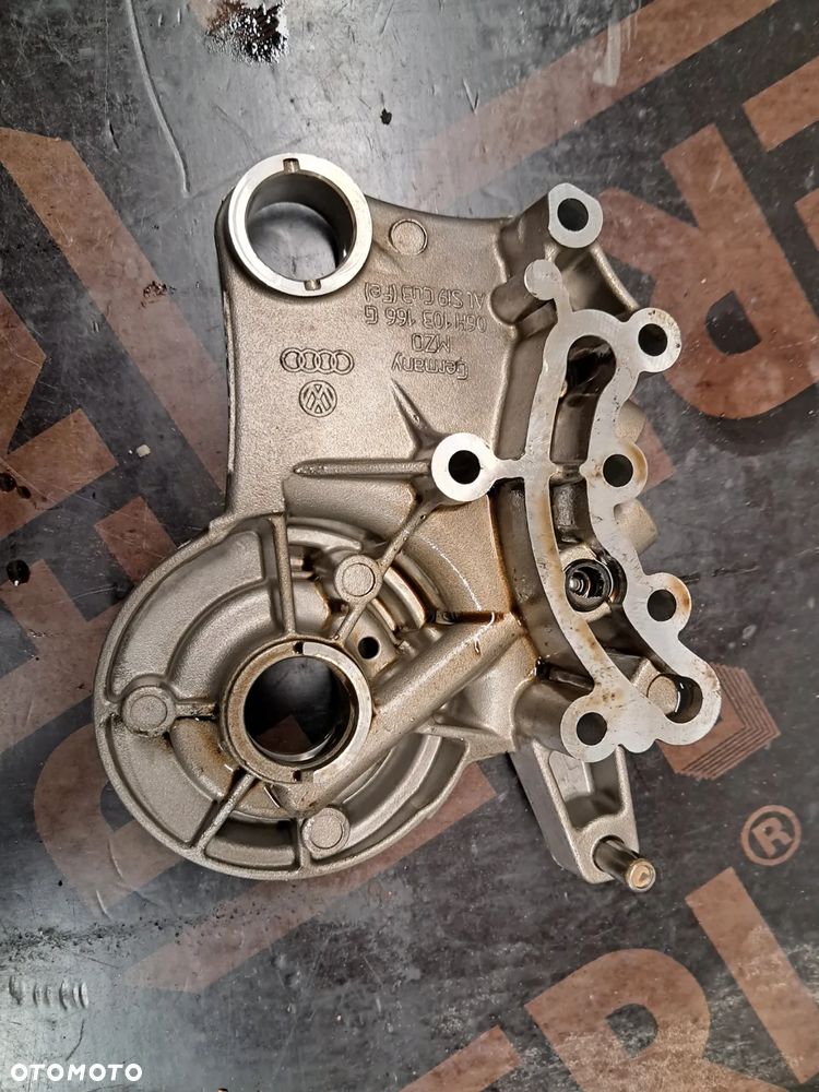 Obudowa Osłona Mocowanie Wałków 06H103166G 1.8 2.0TFSI TSI VW AG - 3