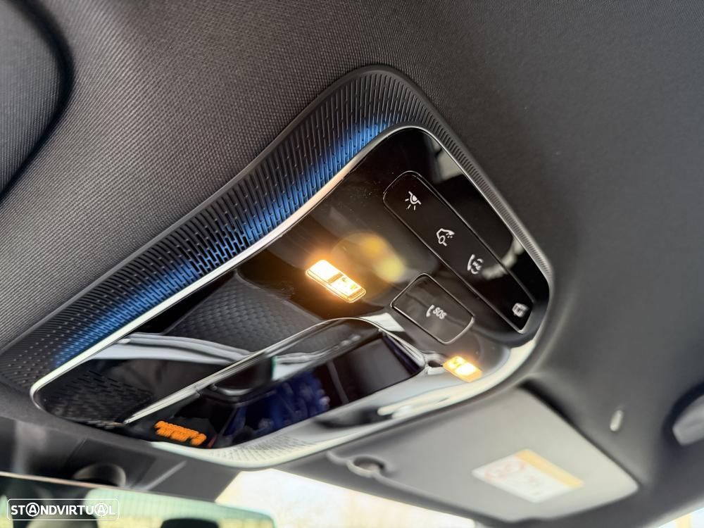 Mercedes-Benz E 300 e AMG Line - 30