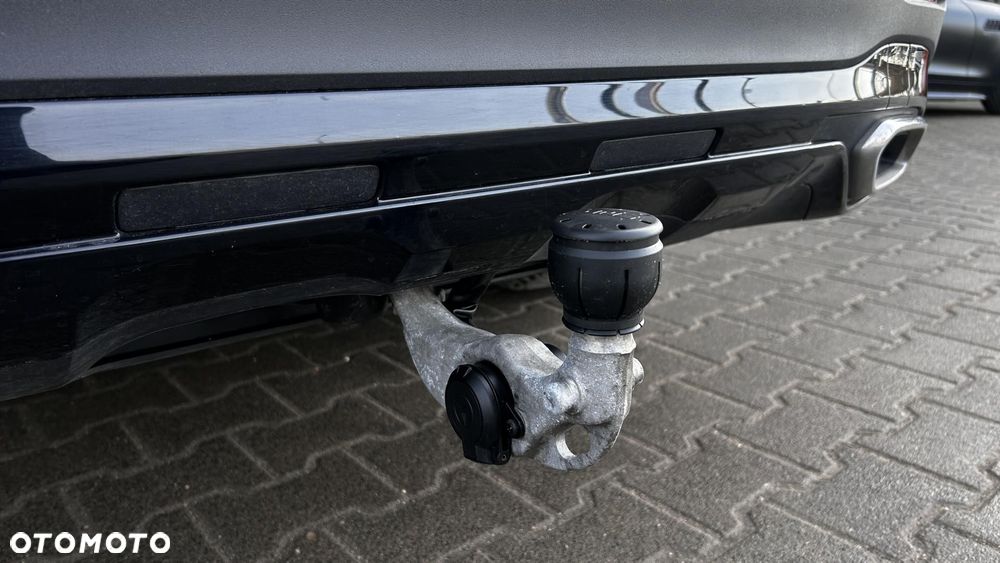 Mercedes-Benz GLC - 11