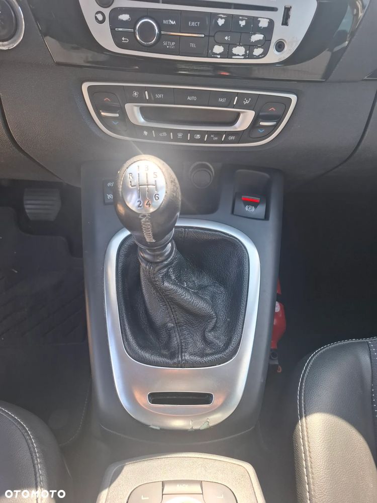 Renault Grand Scenic Energy dCi 130 Start & Stop Bose Edition - 13