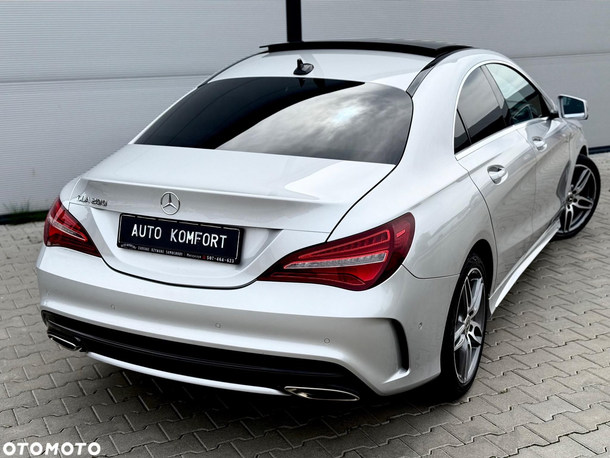 Mercedes-Benz CLA 200 7G-DCT AMG Line - 17