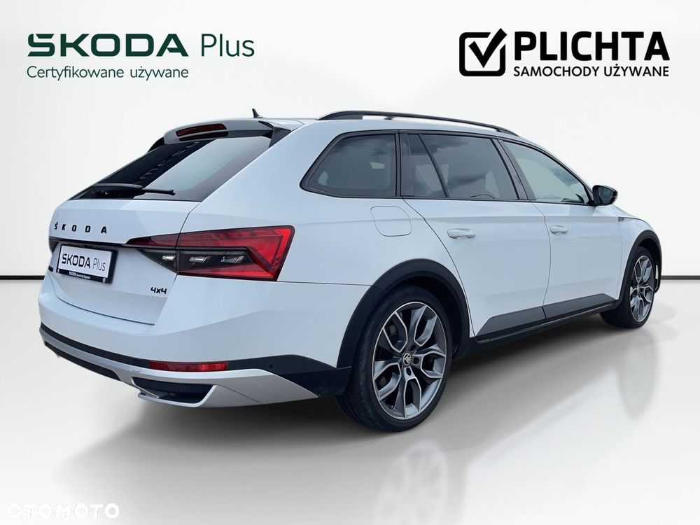 Skoda Superb 2.0 TDI SCR 4x4 Scout DSG - 6