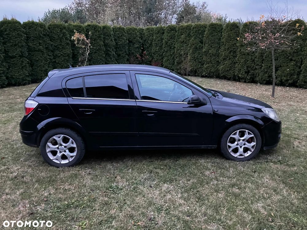 Opel Astra 1.9 CDTI Cosmo - 6