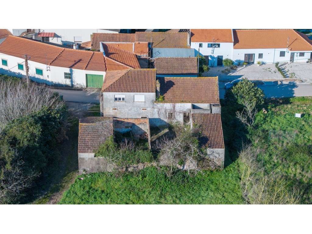 Moradia para venda em Alvorninha, Caldas da Rainha - Grande imagem: 4/27