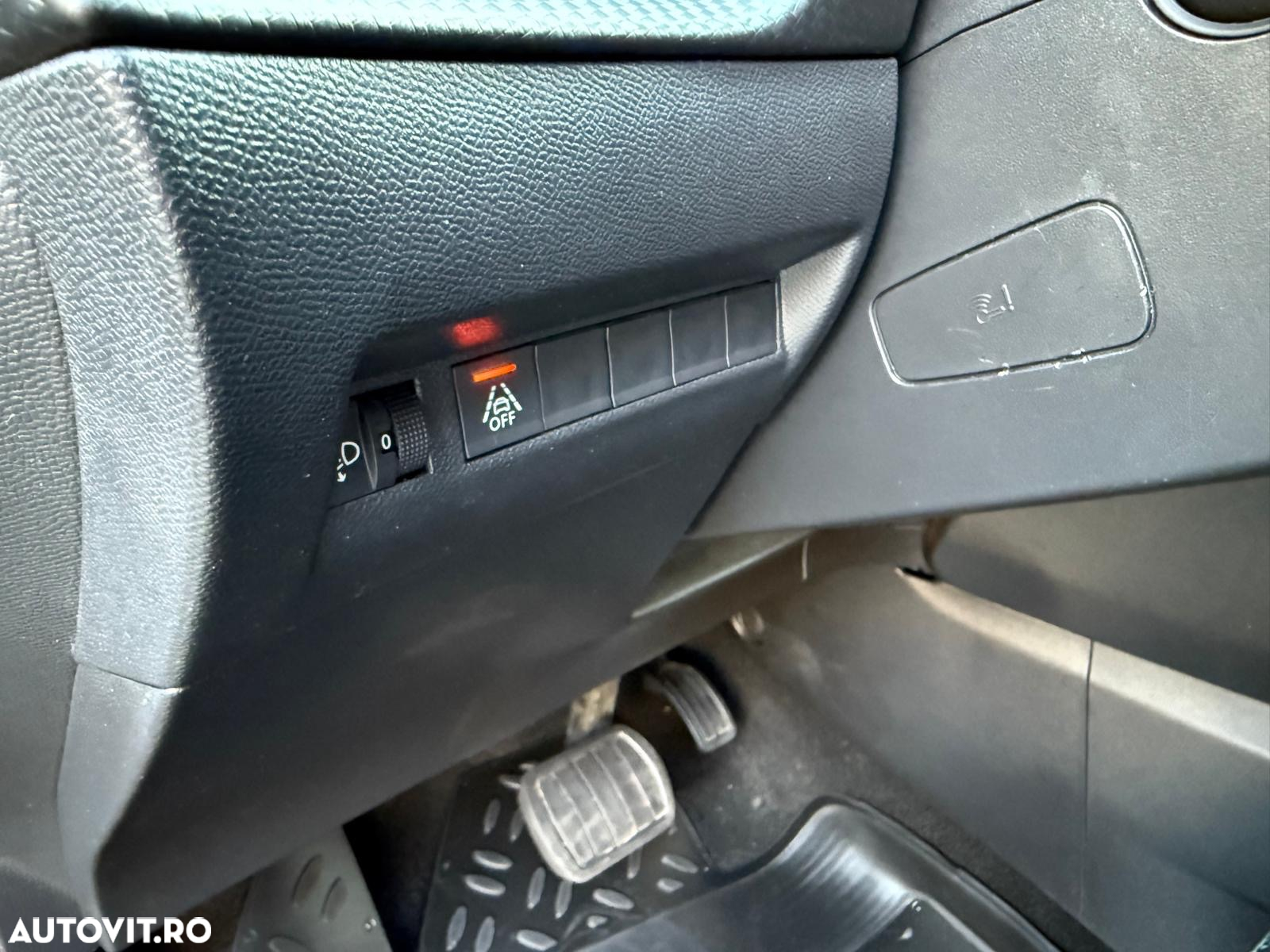 Peugeot 2008 1.5 BlueHDI 130 S&S EAT8 GT - 3