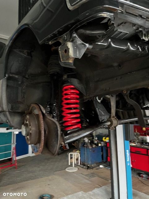 Mercedes-Benz W201 (190) - 12
