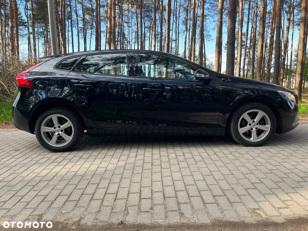 Volvo V40 D2 Kinetic - 6