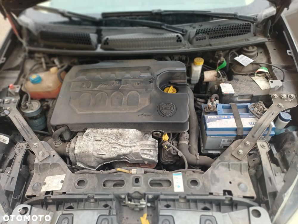 Lancia Delta 2.0 MJ Platino - 16