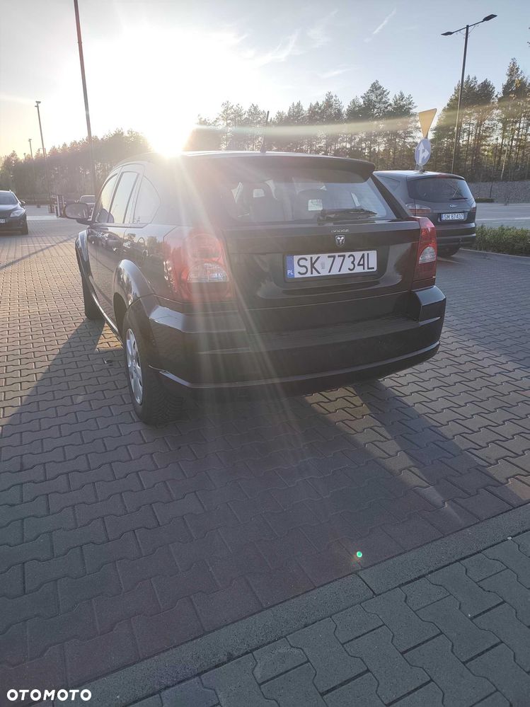 Dodge Caliber - 4