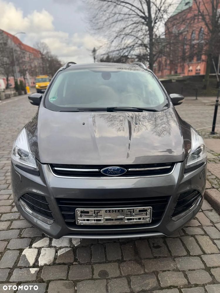 Ford Kuga - 32