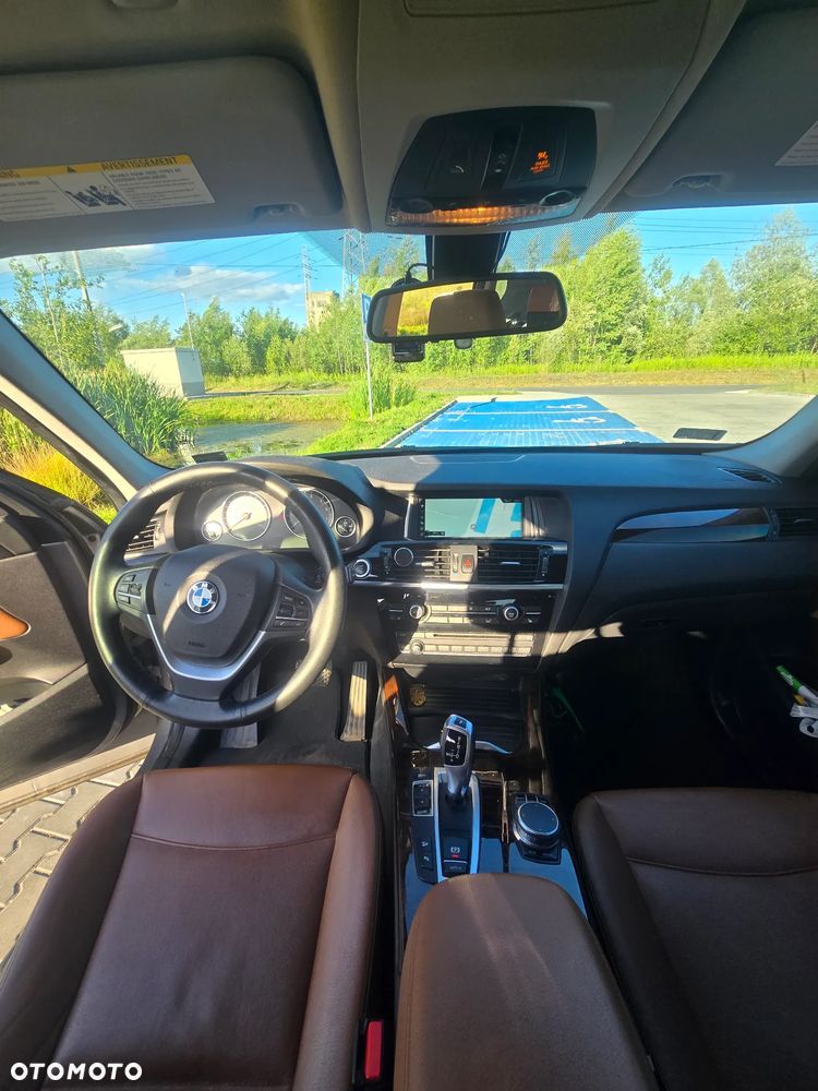 BMW X3 28i xDrive - 5