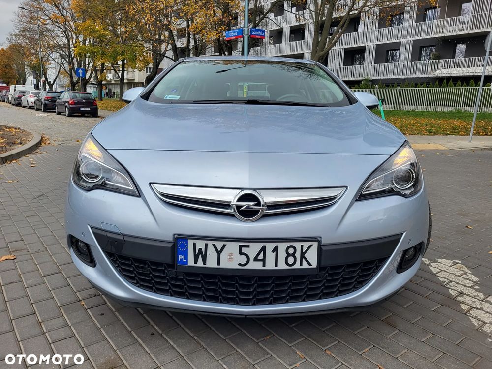 Opel Astra IV GTC 1.6 T SIDI Sport S&S EU6 - 2