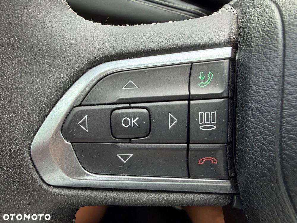 Jeep Compass - 21