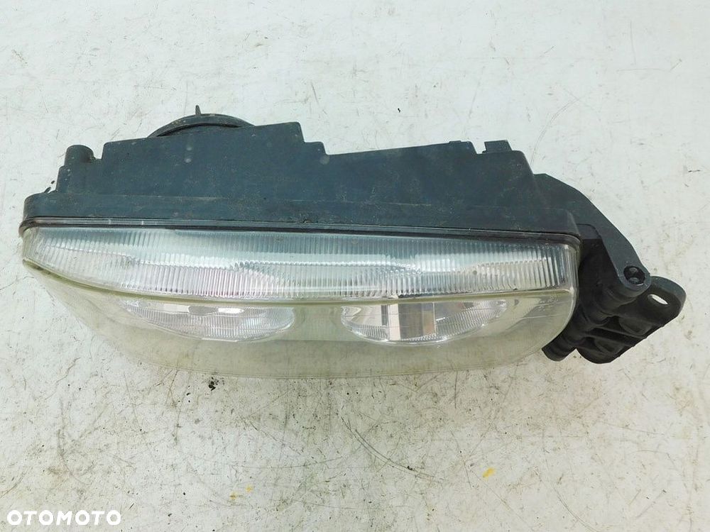 EUROCARGO 160E28 5,9 280KM 12r E5 LAMPA REFLEKTOR LEWY PRZÓD - 3
