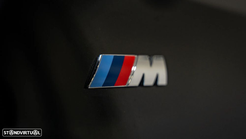 BMW 320 d Touring Pack Desportivo M Auto - 21