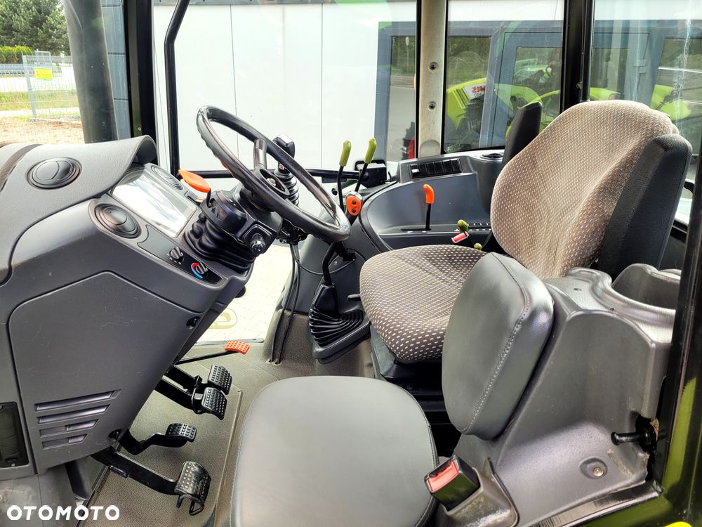 Claas AXOS 340 - 13