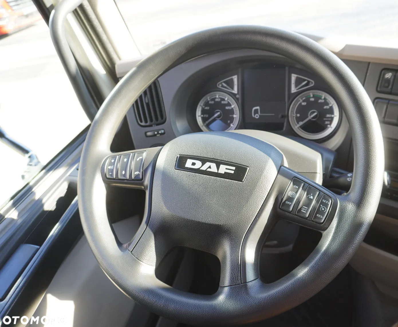 DAF LF 290 / Kontener 21 EPAL / 53 000 km! - 26