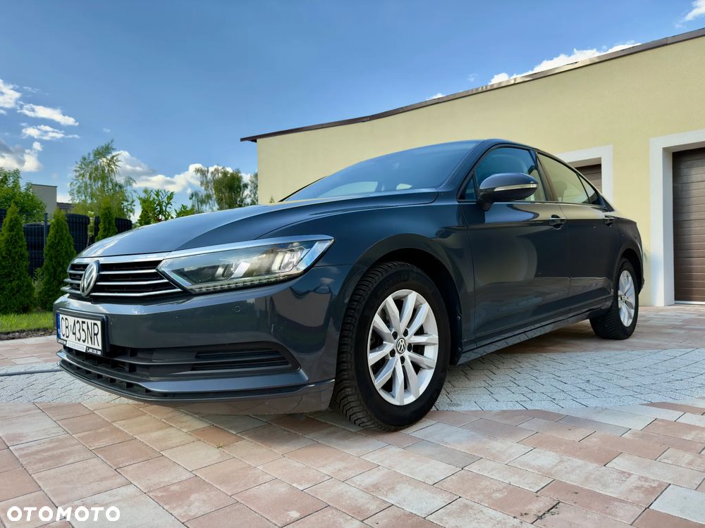 Volkswagen Passat 1.5 TSI EVO Trendline - 2