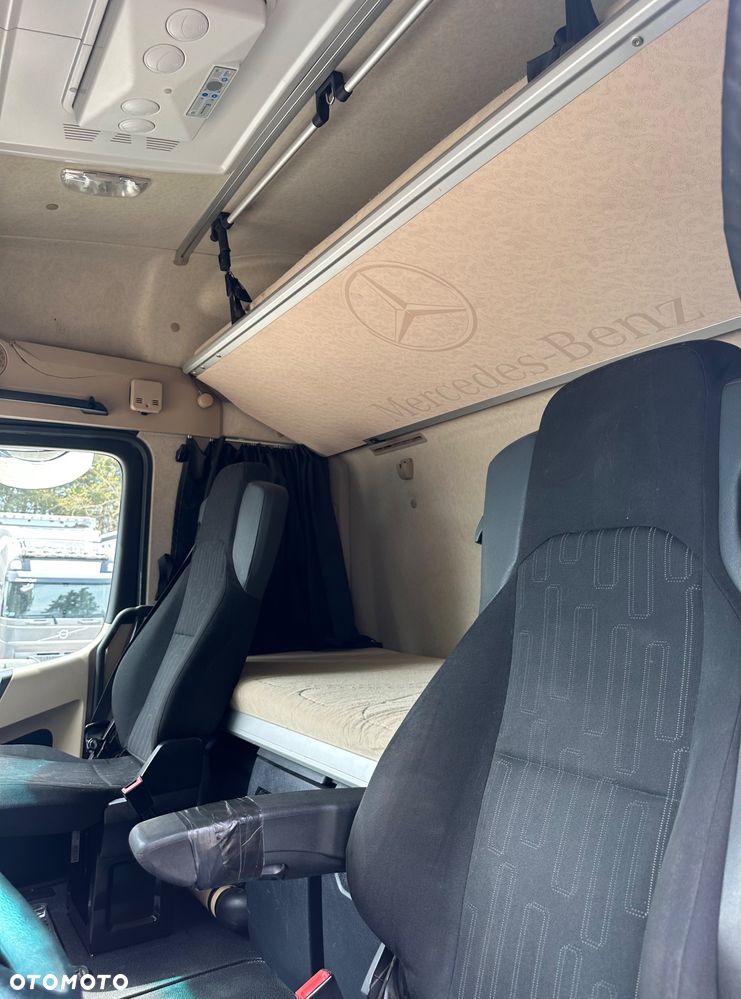 Mercedes-Benz ACTROS 1845 SPACE AUTOMAT RETARDER STANDKLIMA SPOJLERY WEBASTO LODÓWKA 2xALUTANK 700000km EURO 6 LOW DECK MEGA 2016 ŁADNY - 9