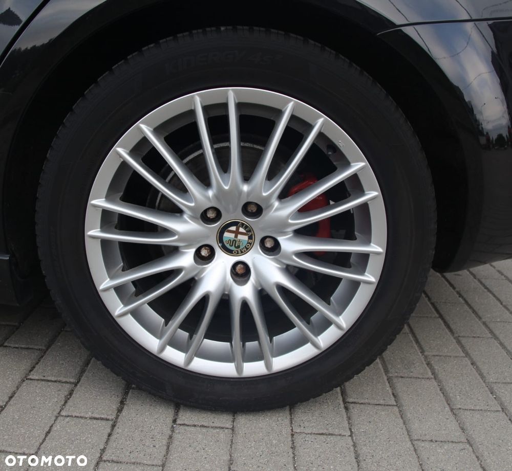 Alfa Romeo 159 1.9 JTDM 16V DPF ti - 11