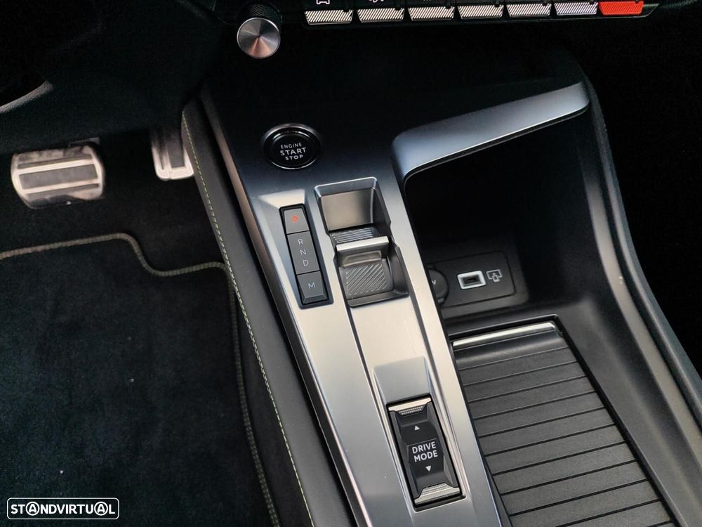 Peugeot 308 SW 1.2 PureTech GT EAT8 - 27