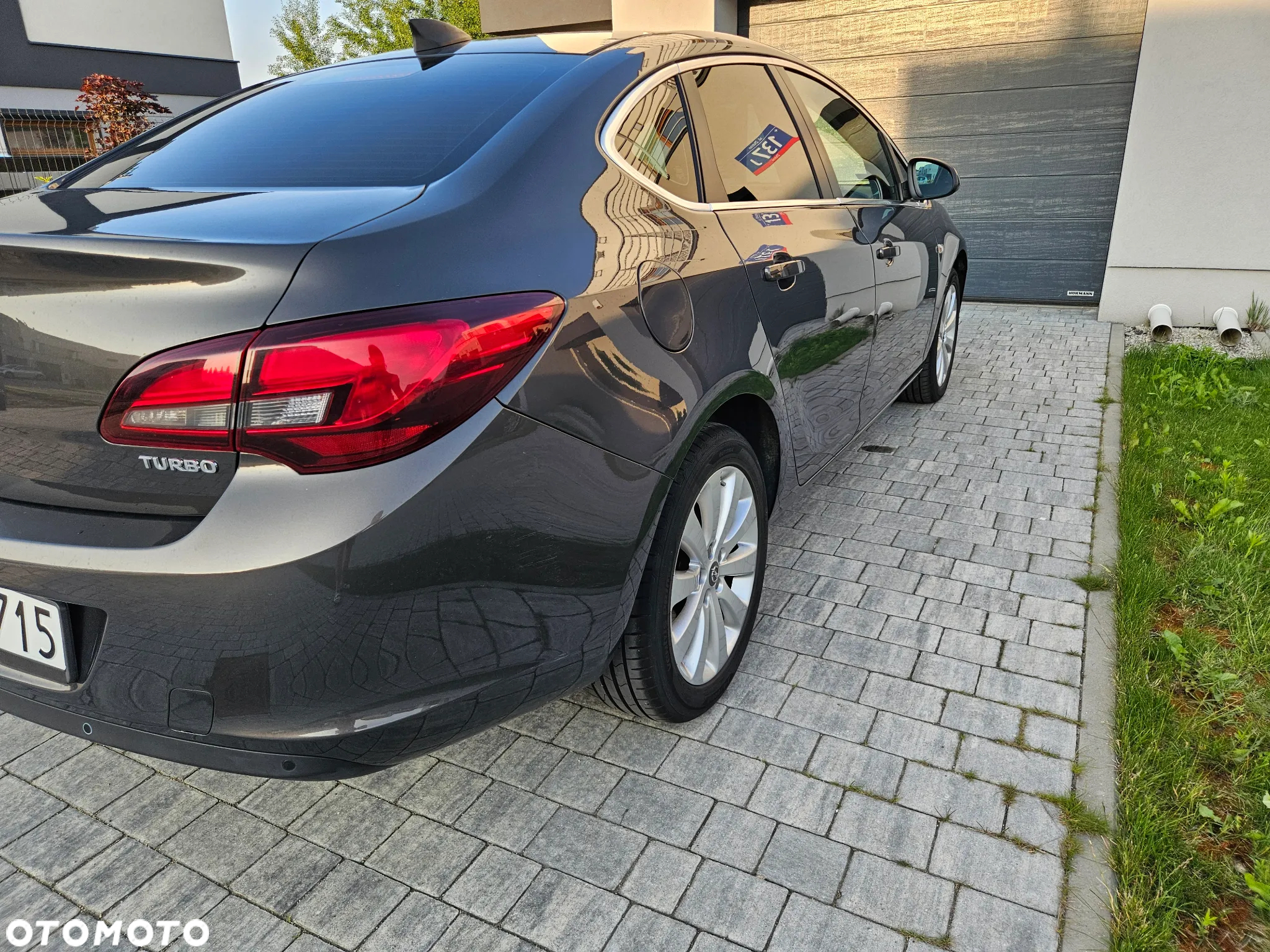 Opel Astra IV 1.4 T Executive - 8