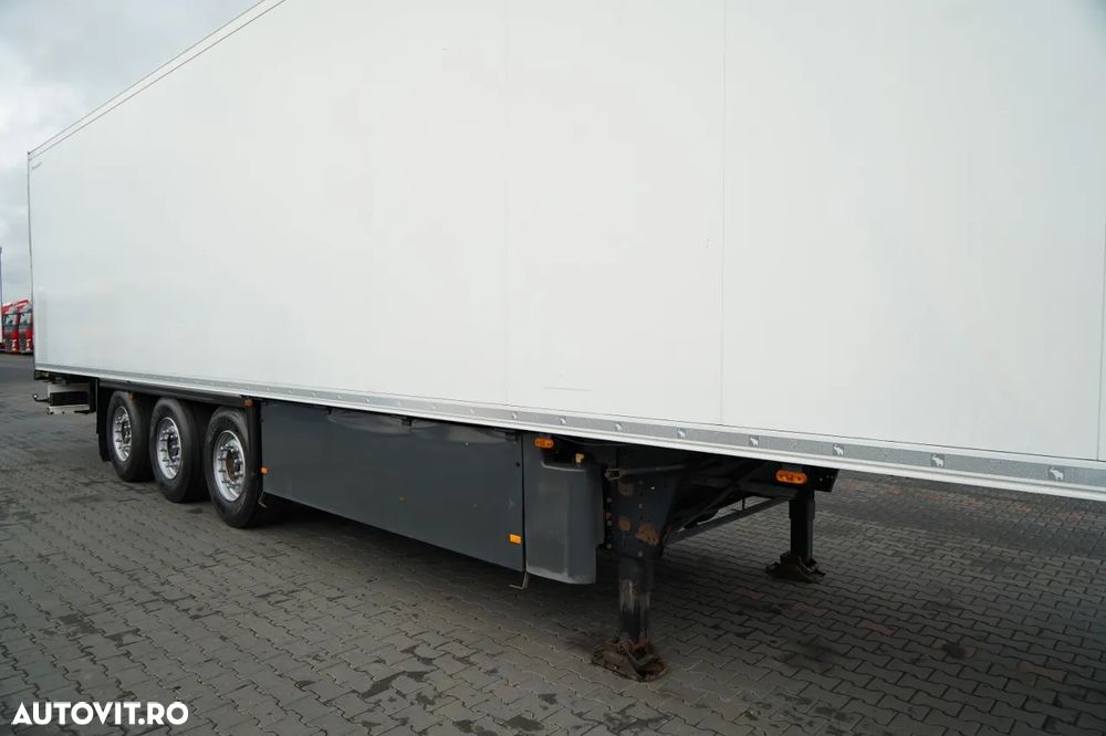 Schmitz Cargobull REFRIGERAT / THERMO KING SLX 300 / RIDICARE CU CÂRLIG / RIDICARE CU CÂRLIG / AXĂ RIDICABILĂ / COȘ PENTRU PALEȚI - 9