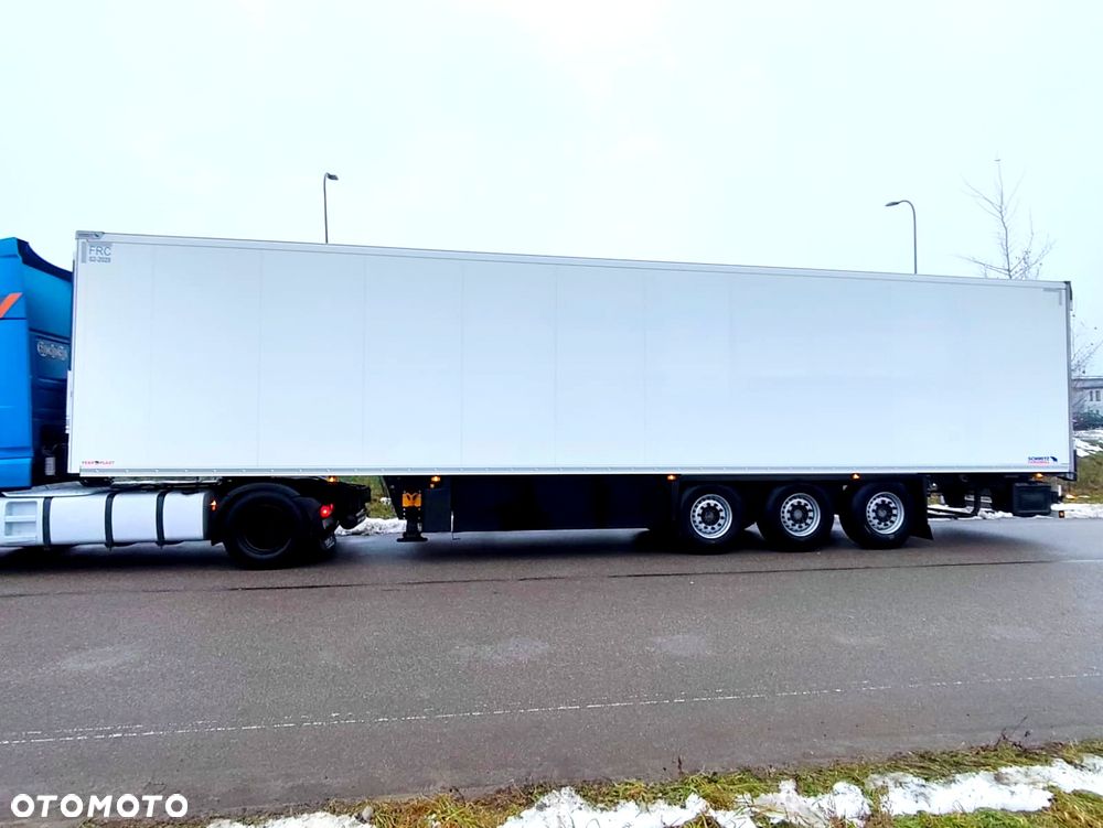 Schmitz Cargobull SKO 24 - 6