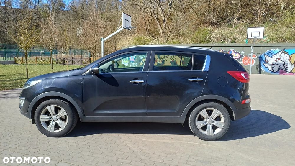 Kia Sportage 1.7 CRDI 2WD Attract - 2
