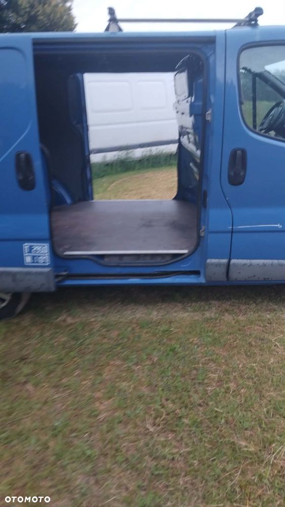 Opel Vivaro - 6