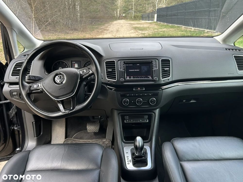 Volkswagen Sharan 2.0 TSI BMT Highline DSG - 10