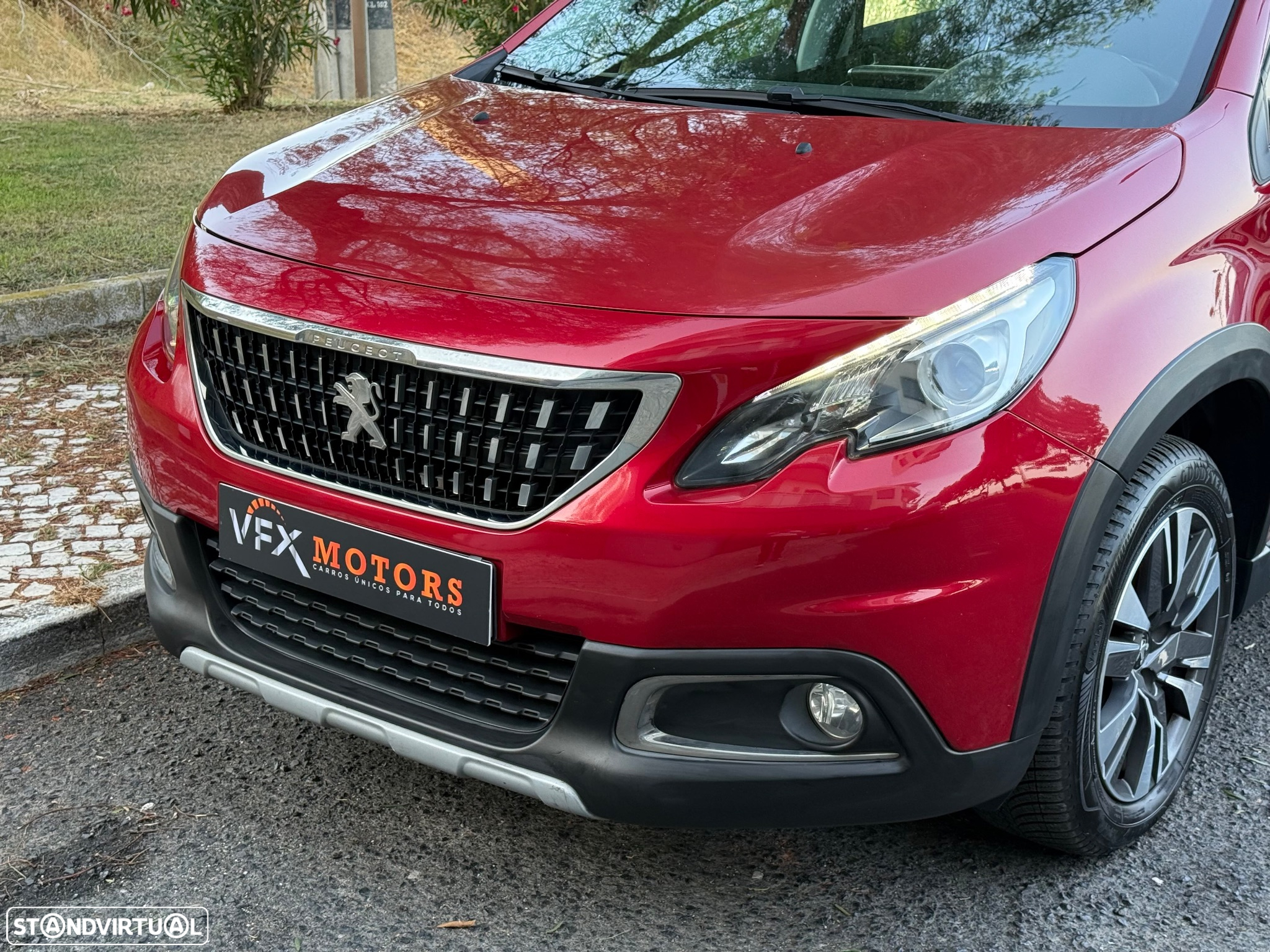 Peugeot 2008 1.6 BlueHDi Allure - 23