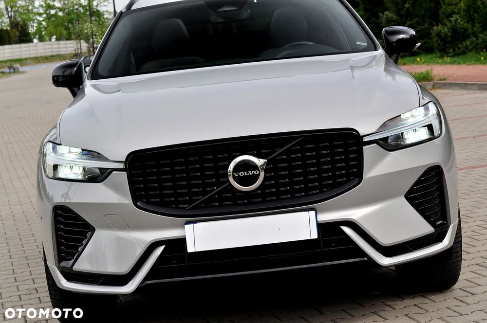 Volvo XC 60 T6 AWD Recharge Geartronic RDesign - 8