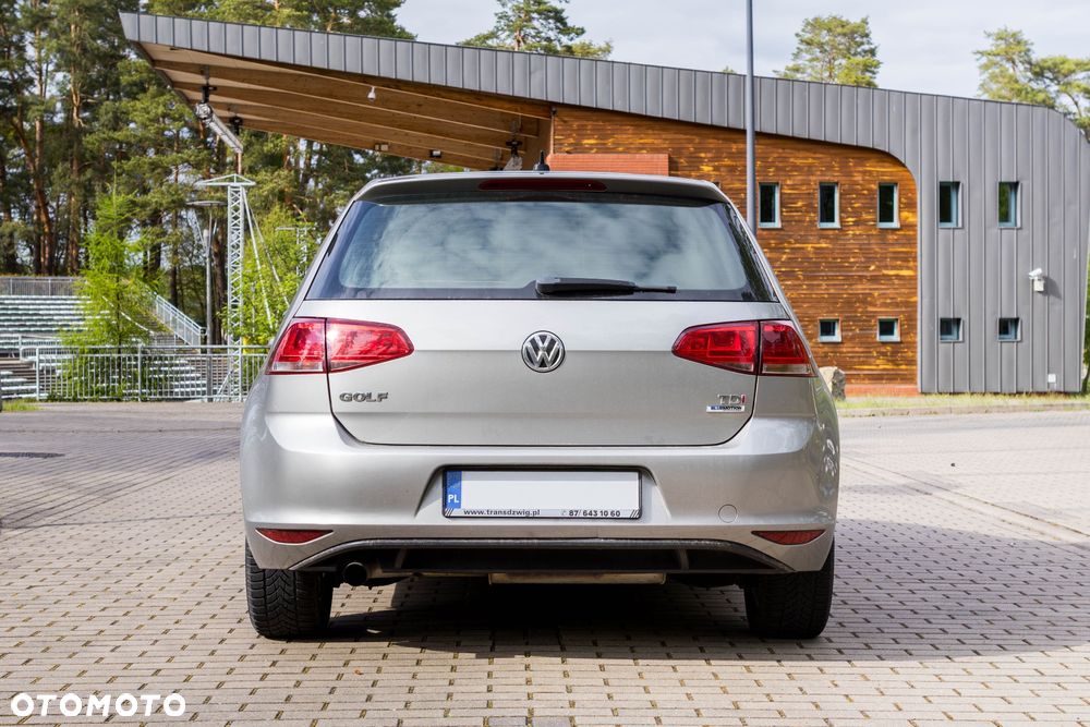 Volkswagen Golf 1.6 TDI BlueMotion Comfortline - 5