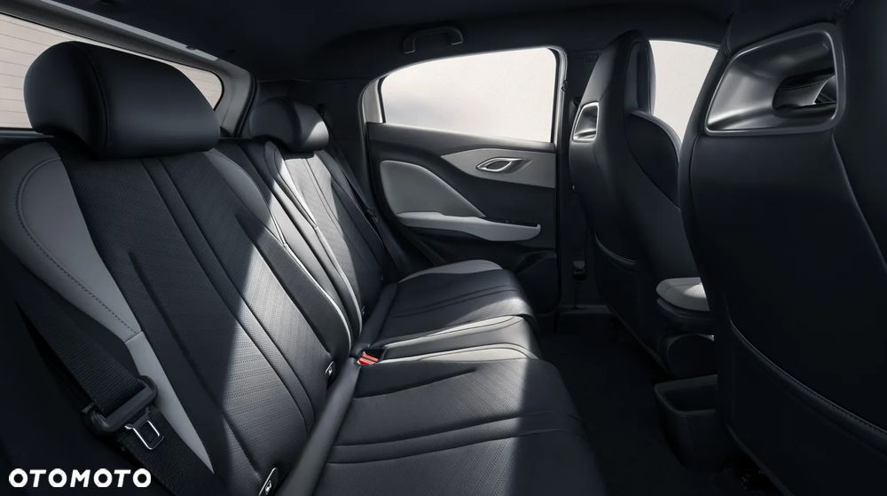BYD Dolphin Surf 43.2kWh Boost - 8