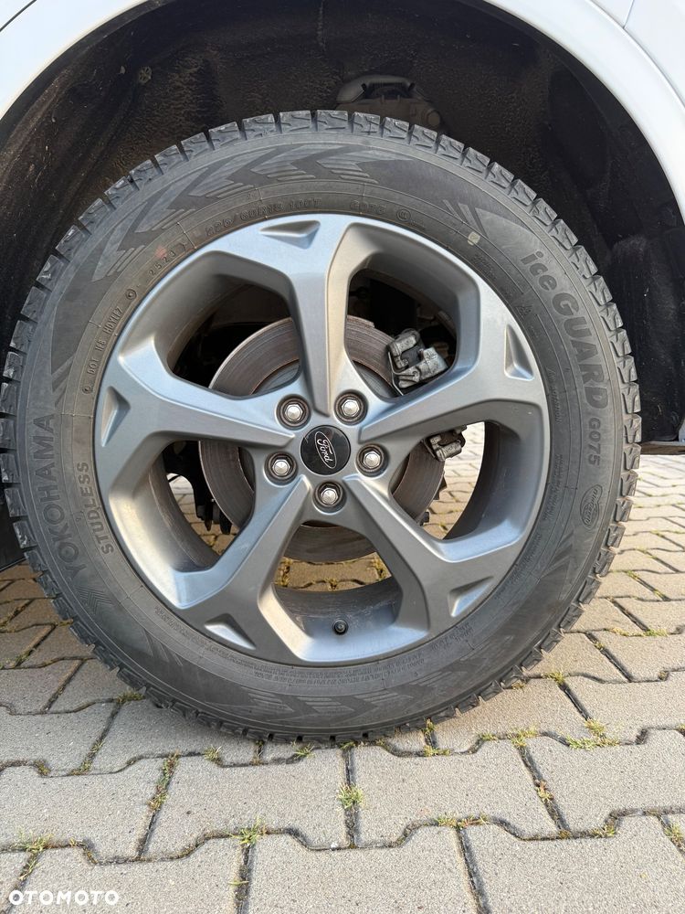 Ford Kuga 2.0 EcoBoost AWD ST-Line ASS - 19