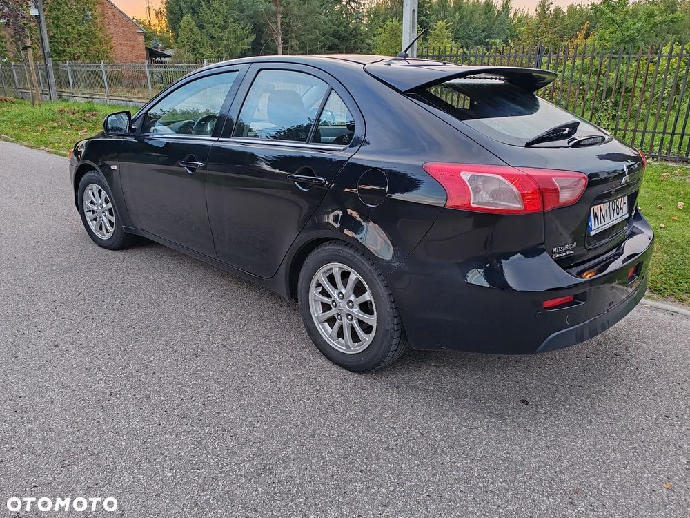 Mitsubishi Lancer 1.6 Intense - 20