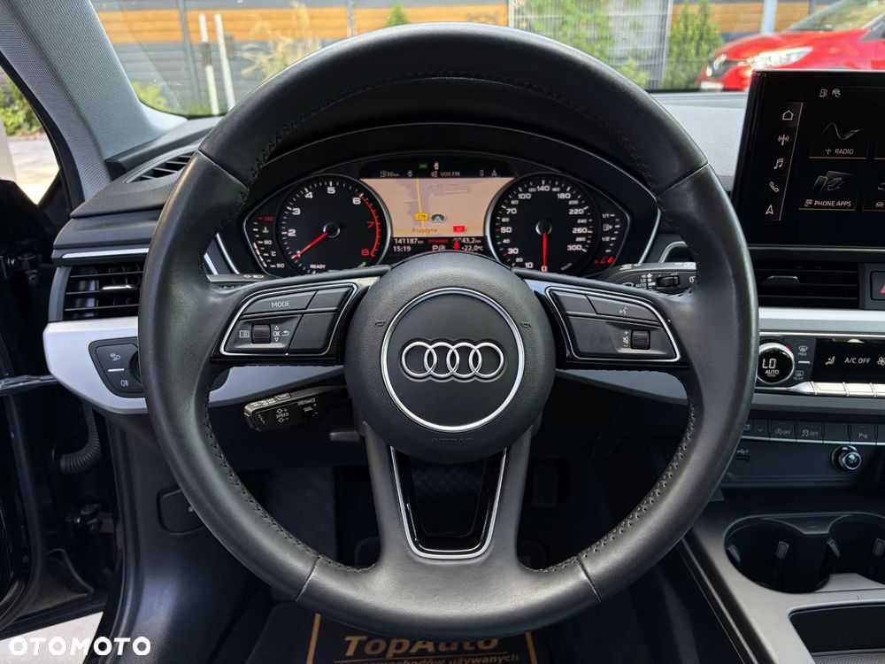 Audi A4 Avant 40 TFSI S tronic - 23
