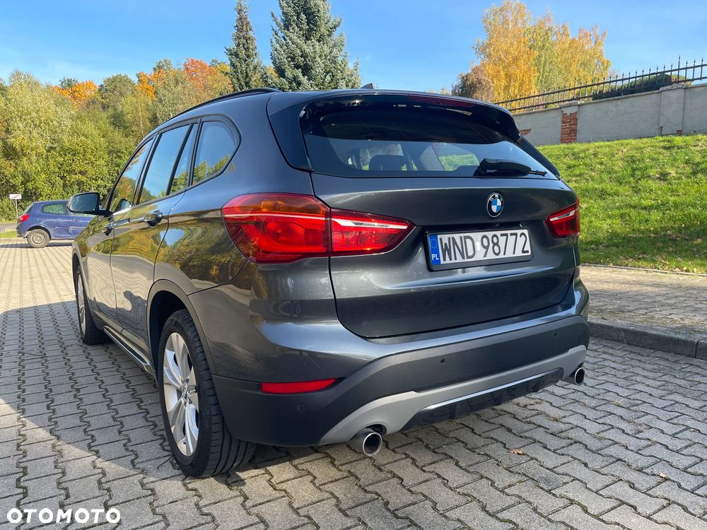 BMW X1 xDrive25d Sport Line - 11