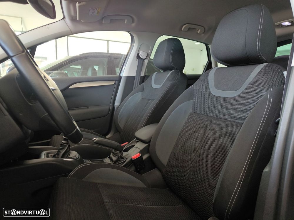 Citroën C4 1.6 BlueHDi Feel - 11